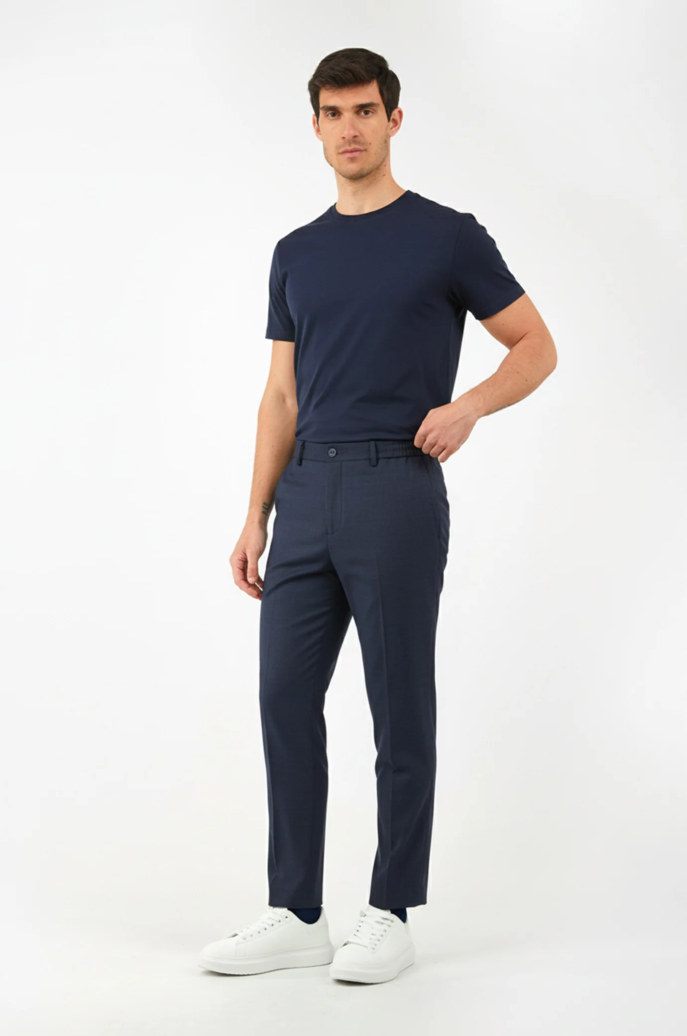Pantaloni jogger fit taglio classico - Image 6